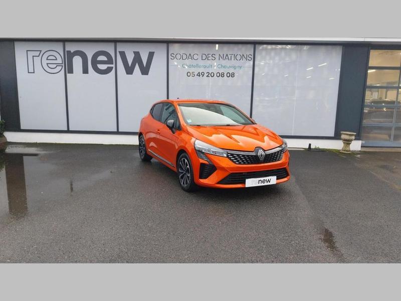 Renault Clio V E-Tech full hybrid 145 Techno