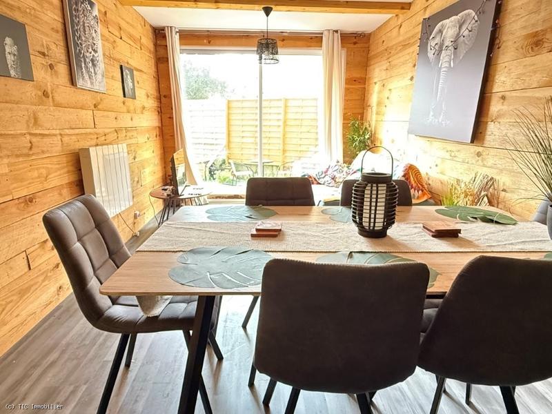 Maison de ville - 100 m² - 5 pièces