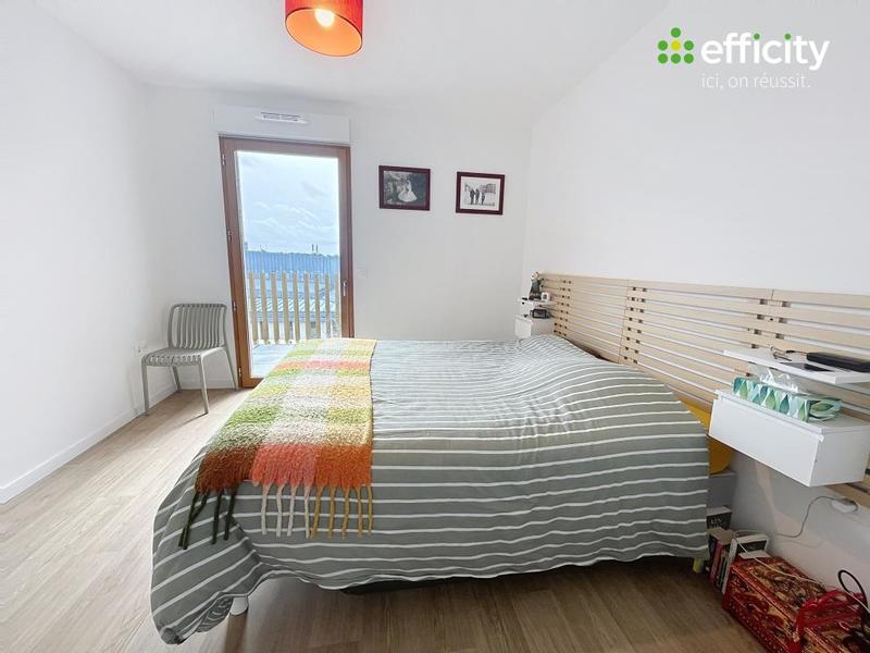 Appartement - 85 m² - 3 pièces