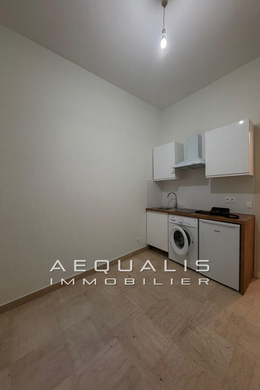 Appartement - 15 m² - 1 pièce