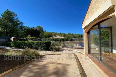 Maison - 145 m² - 5 pièces