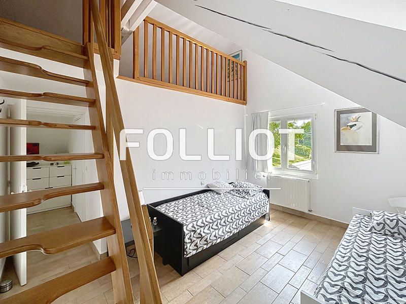 Maison - 189 m² - 6 pièces