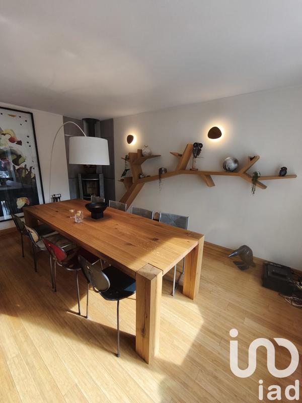Maison - 180 m² - 10 pièces