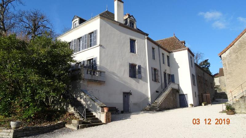 Demeure - 304 m² - 11 pièces