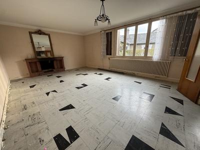 Maison - 175 m² - 7 pièces