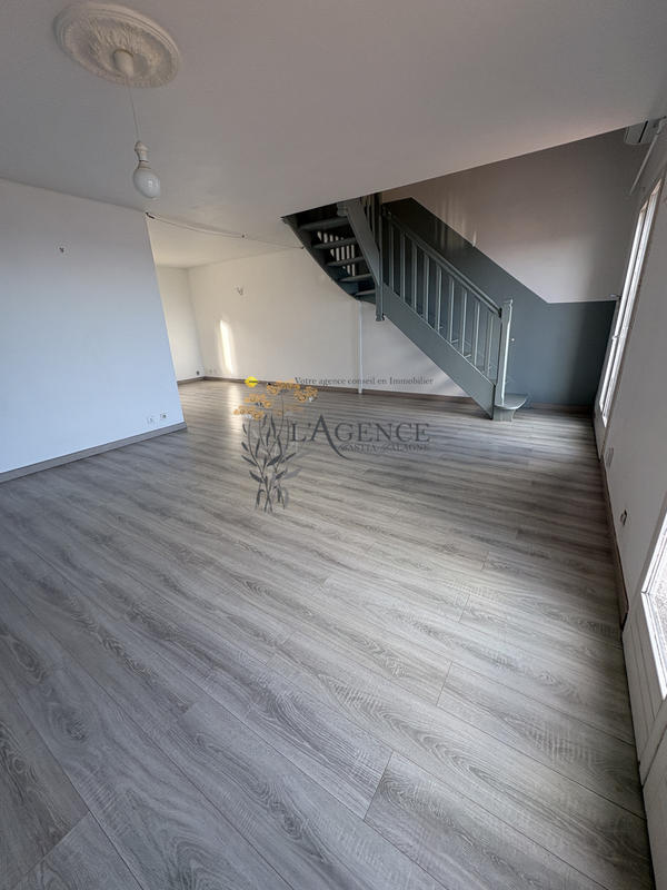 Appartement - 95 m² - 4 pièces