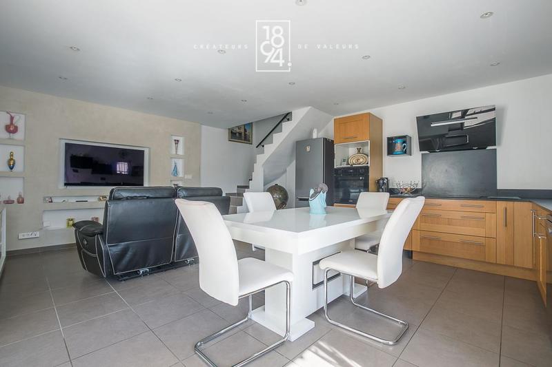 Appartement - 57 m² - 3 pièces