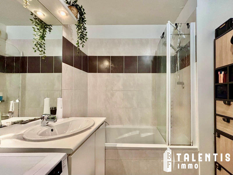 Appartement - 61 m² - 3 pièces