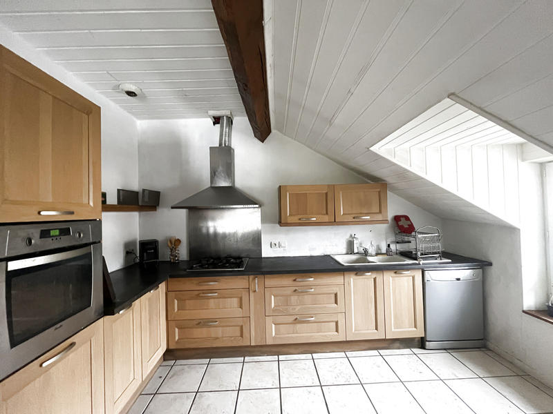 Appartement - 162 m² - 6 pièces