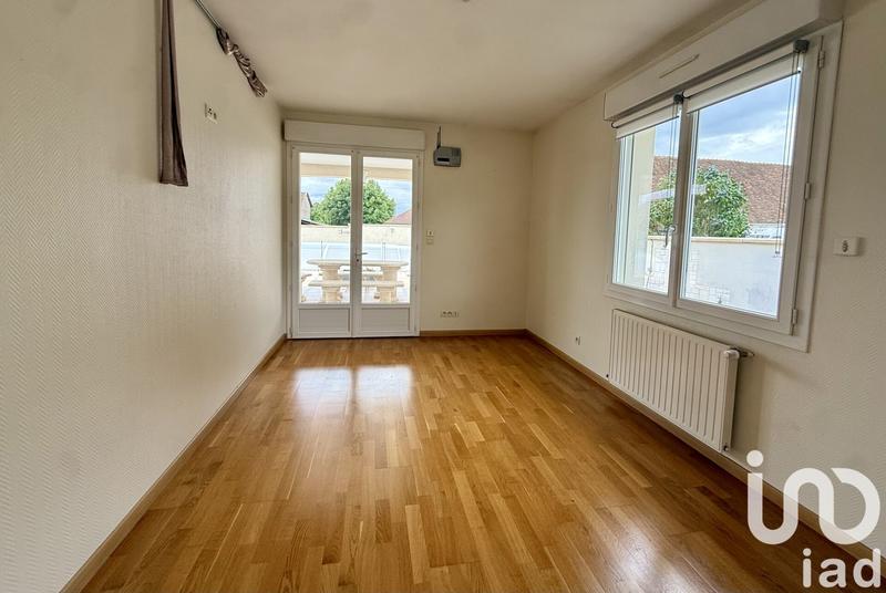 Maison - 414 m² - 8 pièces