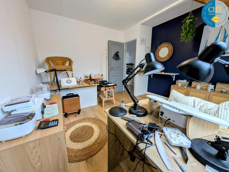 Maison - 94 m² - 5 pièces