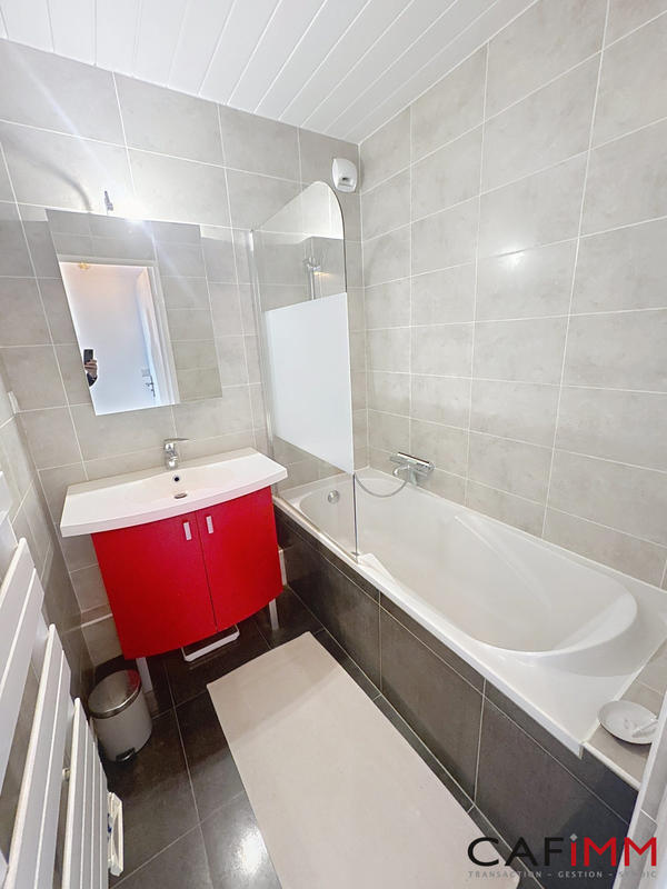 Appartement - 63 m² - 3 pièces