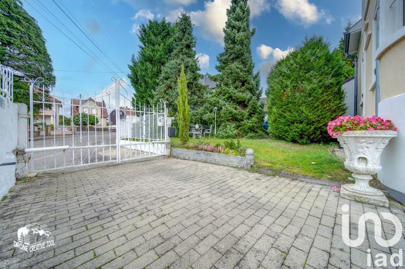 Maison - 106 m² - 4 pièces