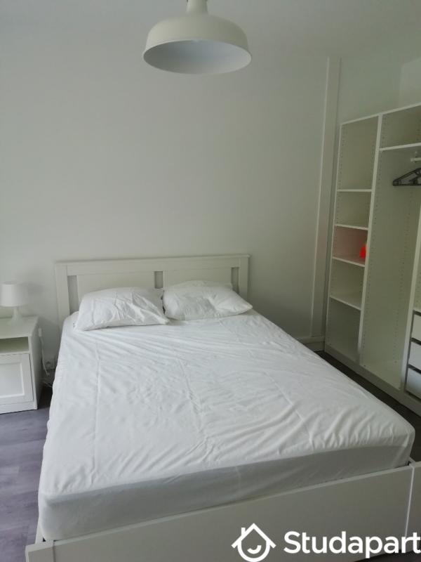 Chambre - 11 m² - 1 pièce