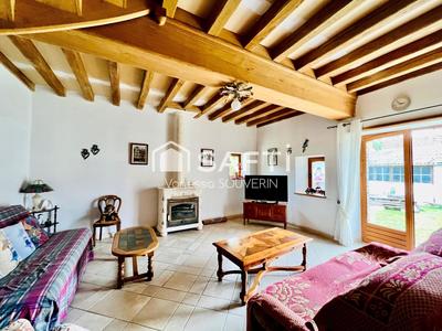 Maison - 202 m² - 7 pièces