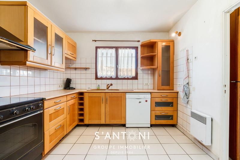 Maison - 110 m² - 4 pièces