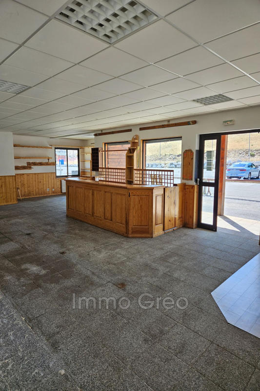 Local commercial - 170 m²