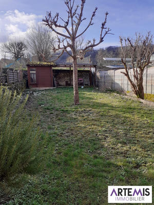 Maison - 203 m² - 7 pièces