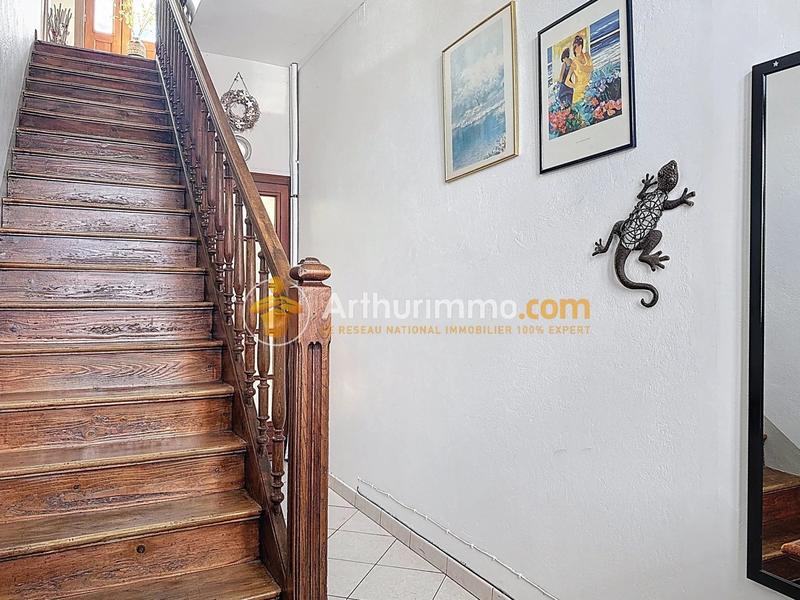 Maison - 187 m² - 7 pièces