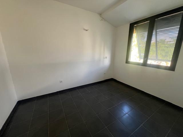 Villa - 84 m² - 4 pièces