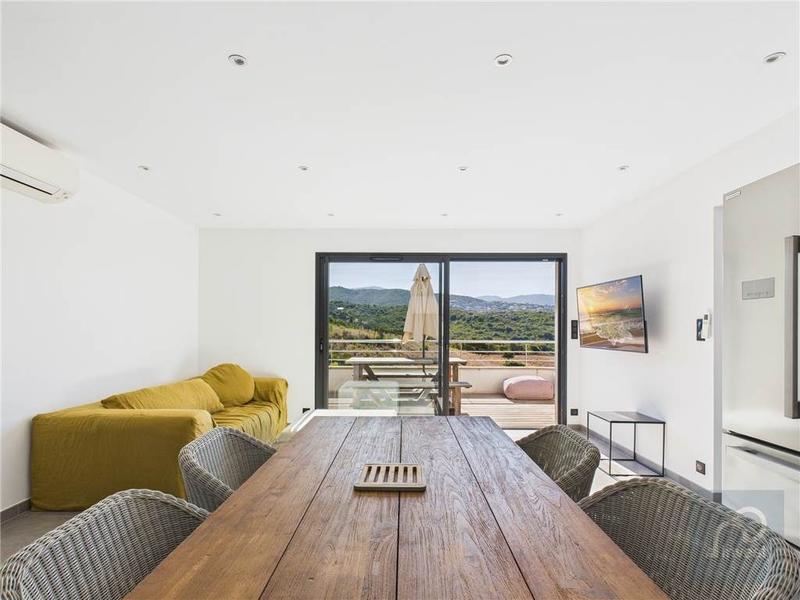 Appartement - 55 m² - 3 pièces