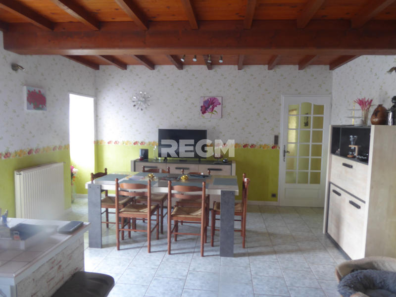 Propriété - 170 m² - 7 pièces