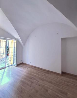 Immeuble - 123 m² - 7 pièces