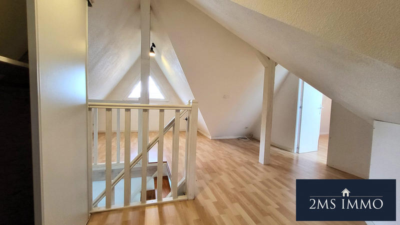 Duplex - 93 m² - 5 pièces