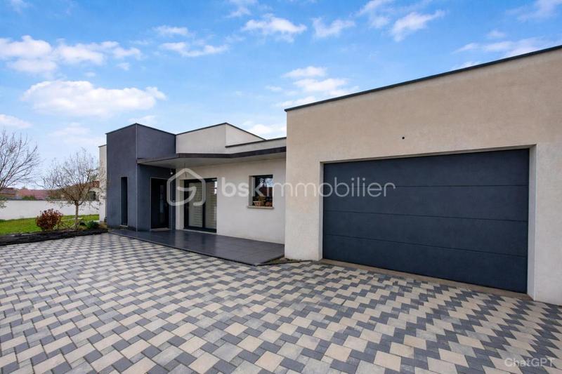 Maison - 115 m² - 5 pièces