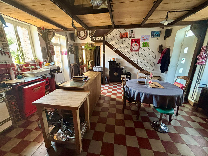 Maison - 97 m² - 4 pièces