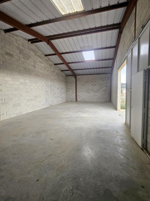 Garage - 93 m²