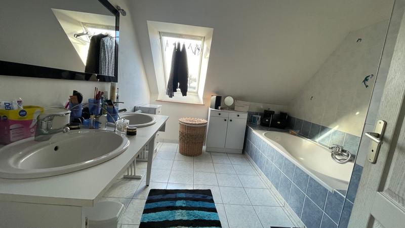 Maison - 153 m² - 6 pièces