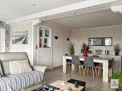 Maison - 111 m² - 6 pièces