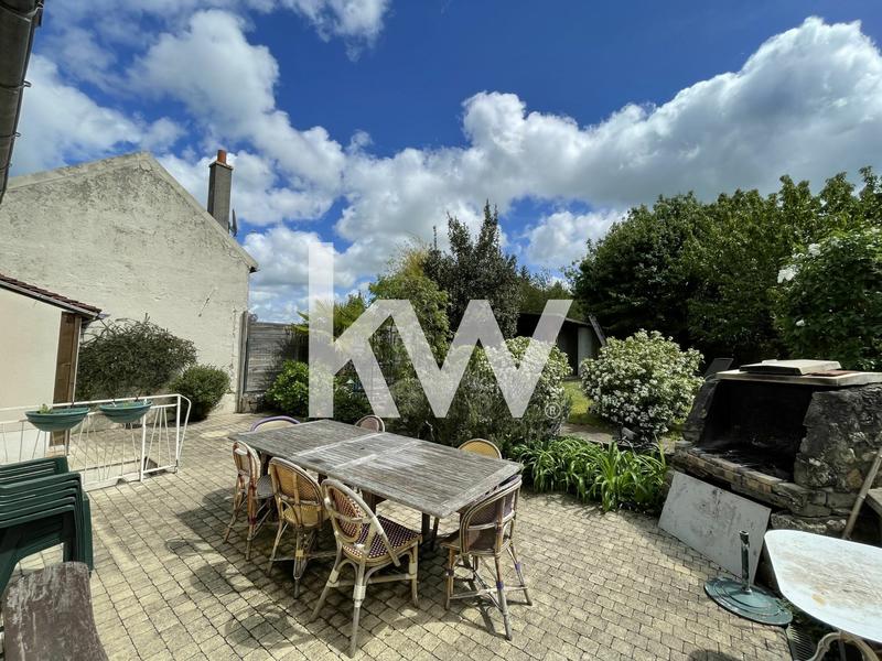 Maison - 100 m² - 5 pièces