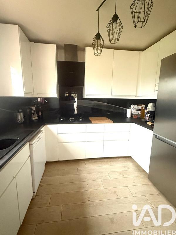 Maison - 90 m² - 3 pièces