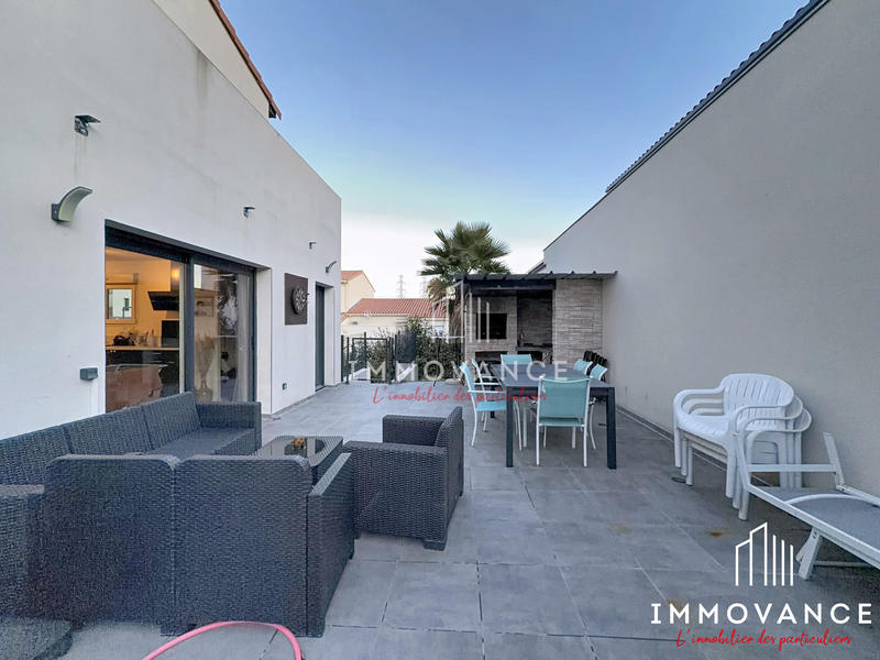 Villa - 121 m² - 6 pièces