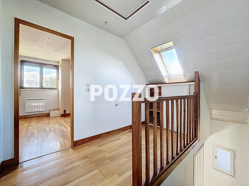 Maison - 101 m² - 6 pièces