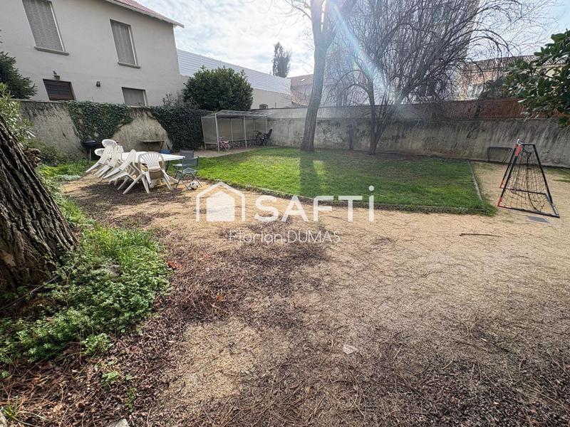 Appartement - 198 m² - 5 pièces