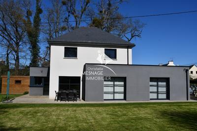 Maison - 117 m² - 6 pièces