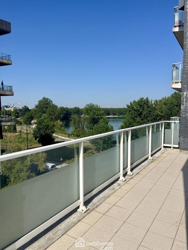 Appartement - 85 m² - 4 pièces