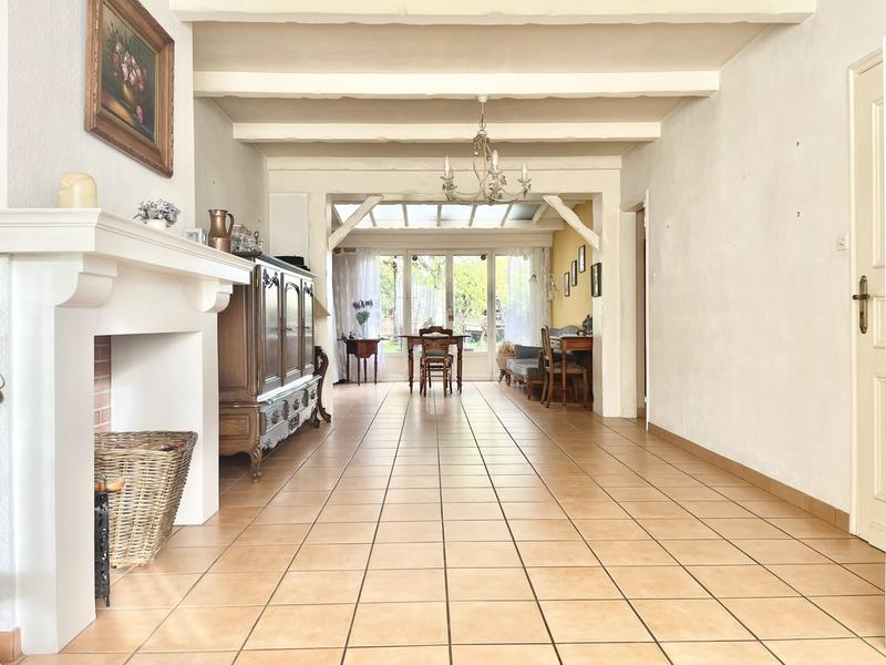 Maison - 98 m² - 4 pièces