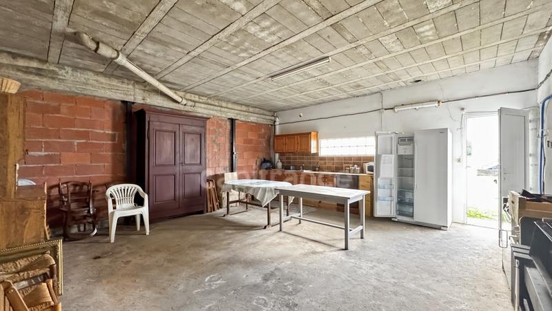 Maison - 99 m² - 5 pièces