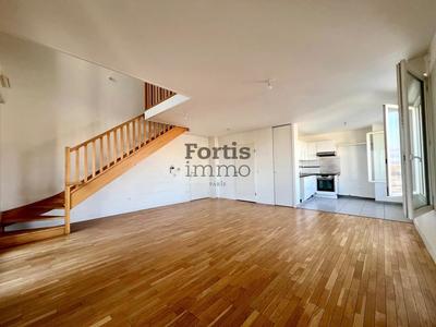 Duplex - 92 m² - 4 pièces