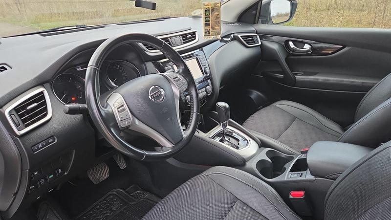 Nissan Qashqai 1.6 dCi 130 2wd Xtronic Tekna - Automatique