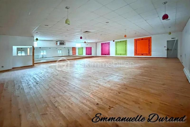 Immeuble - 440 m² - 2 pièces