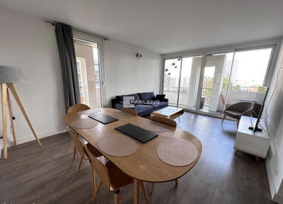 Appartement - 84 m² - 4 pièces