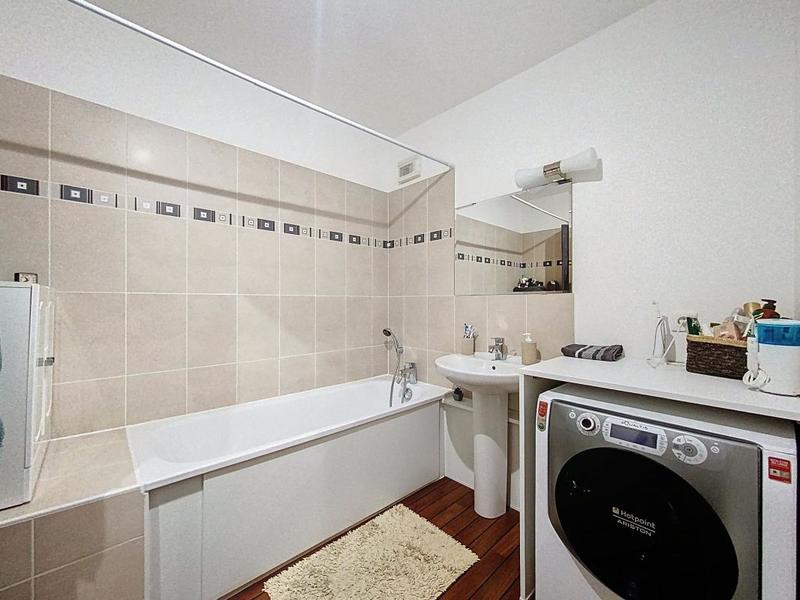 Appartement - 83 m² - 4 pièces