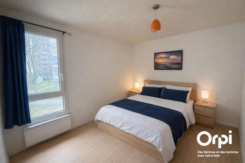 Appartement - 84 m² - 4 pièces