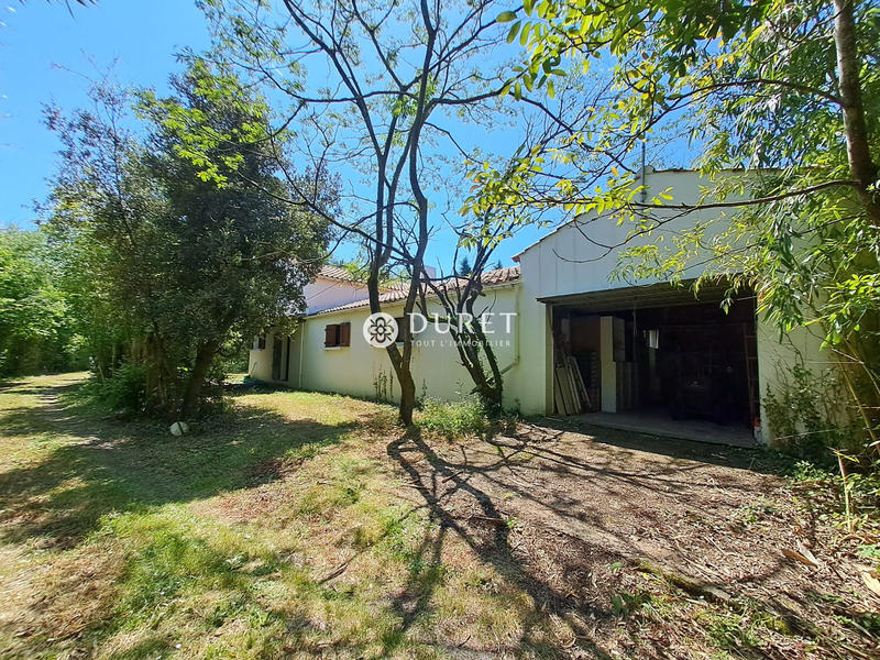 Maison contemporaine - 205 m² - 6 pièces