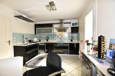 Maison - 110 m² - 4 pièces